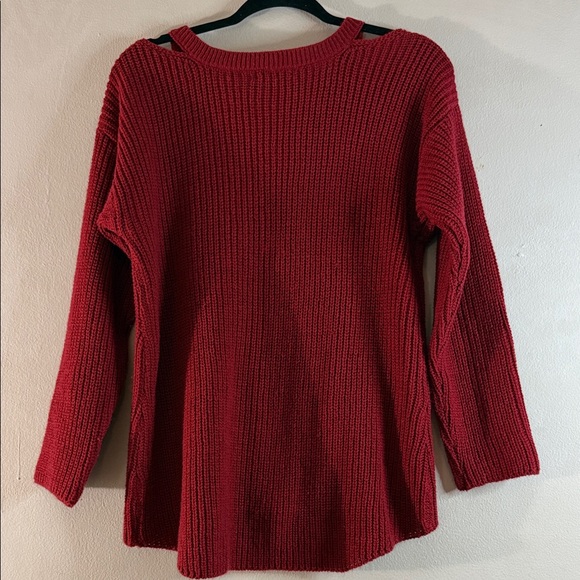 Lida Collection Red V-Neck High-Low Ribbed Knit Sweater - Size M - Picture 3 of 7